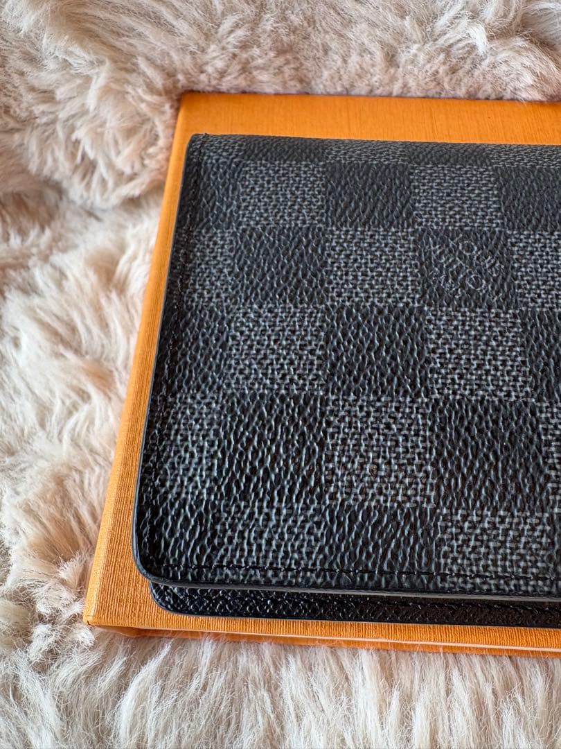 美品　Louis Vuitton ダミエ・グラフィット 長財布