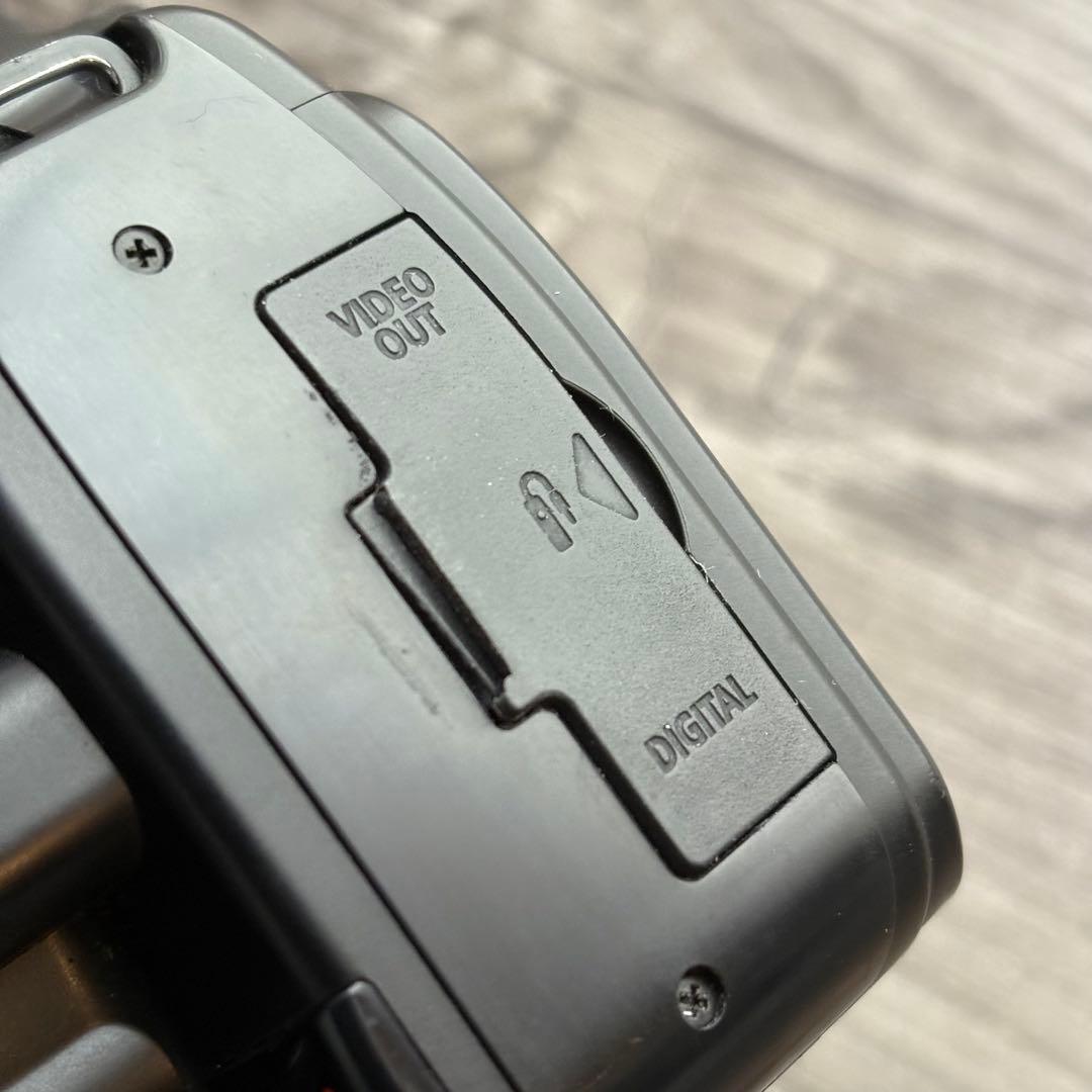 Canon EOS KISS Digital X デジタル 一眼レフ カメラ