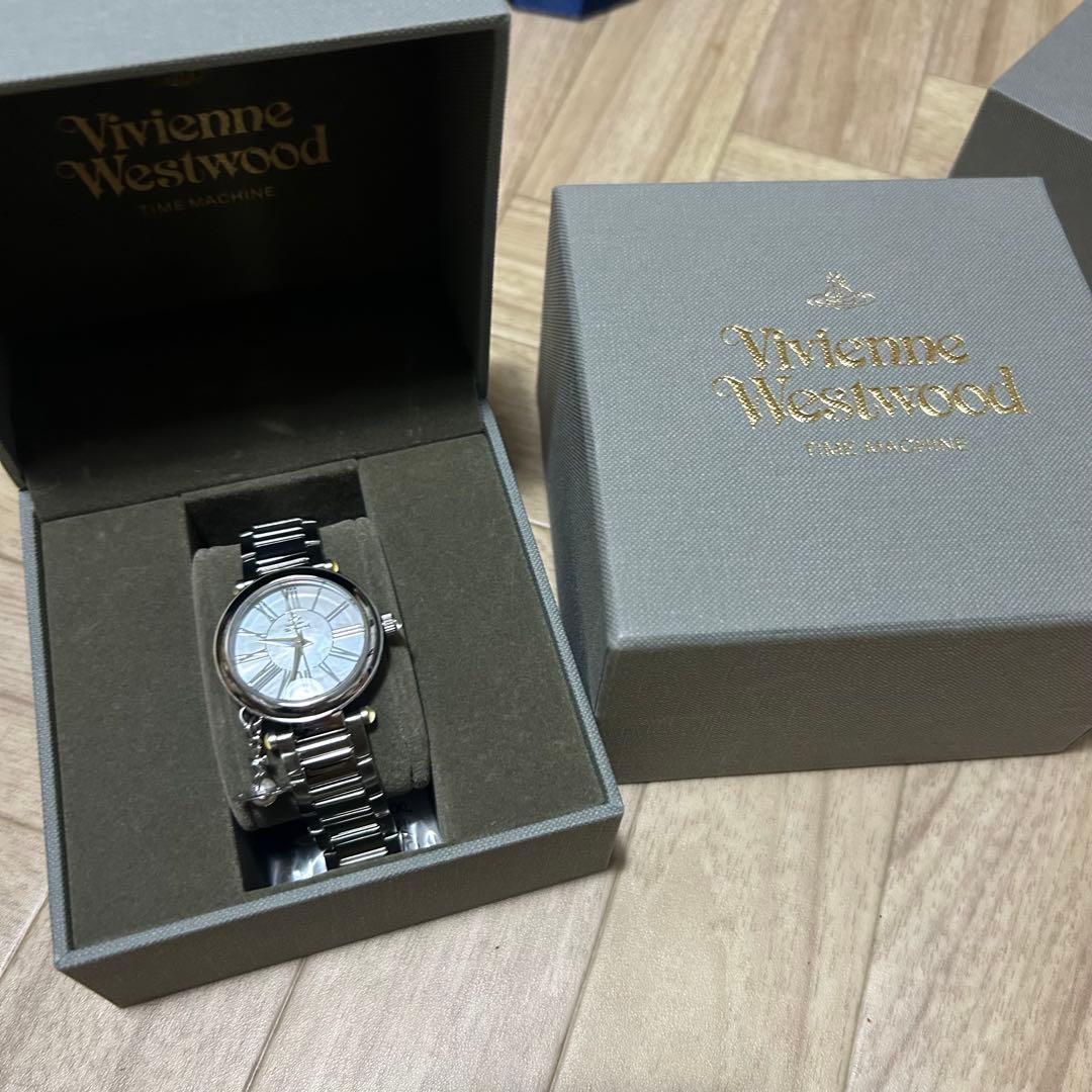 Vivienne Westwood シルバー 腕時計