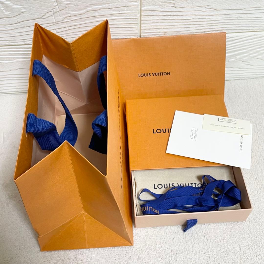 ルイヴィトン エピ ジッピーパース ケース 小銭入れ　ミニ財布