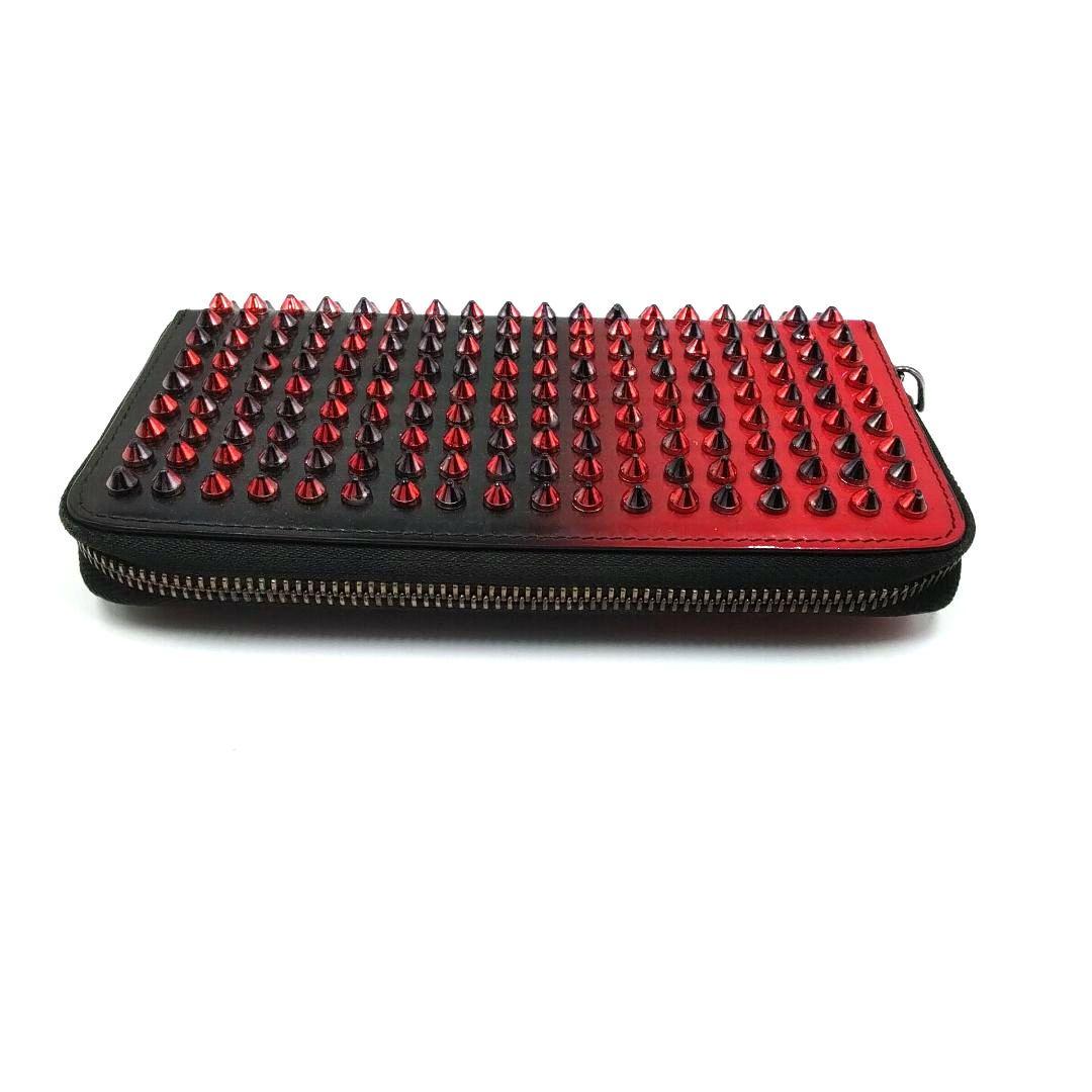 Christian Louboutin ルブタン 長財布 スタッズ 黒×赤メンズ