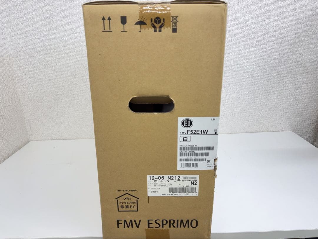 新品未開封 富士通 FMV 液晶一体型パソコンFMVF52E1WG