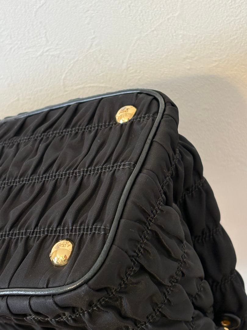 【最終値下げ】PRADA ハンドバッグ　ショルダーバッグ　プラダ　黒　ブラック