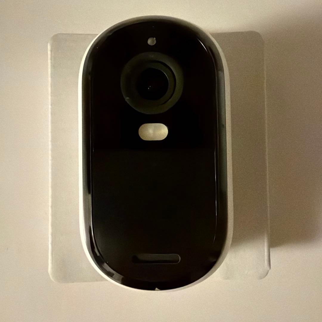 arlo Essential 2K 第2世代　ワイヤレスセキュリティカメラ