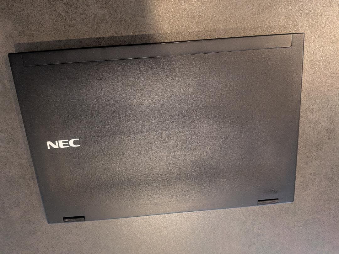 超軽量・高解像度ノートパソコン VersaPro UltraLite VK22T