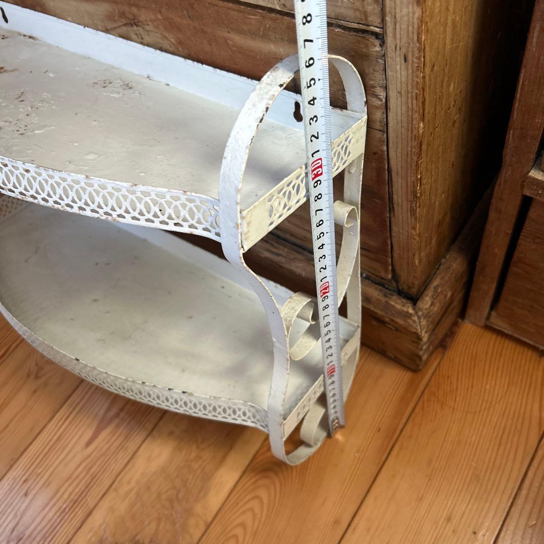 アンティーク　アイアンシェルフ