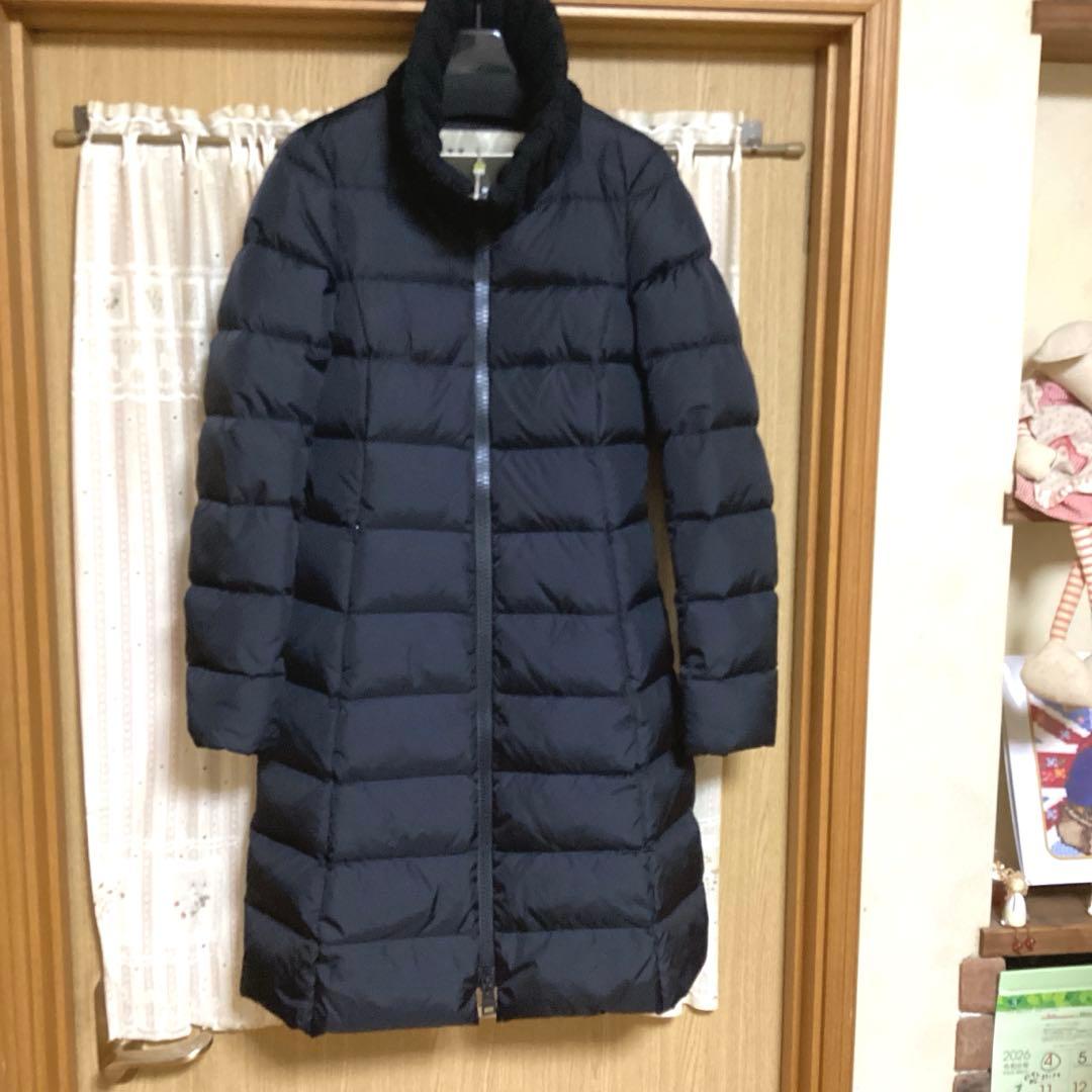 Herno ダウンジャケット　新品タグ付き　サイズ38