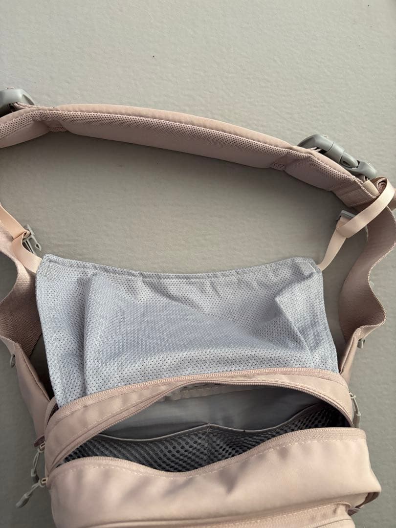 POMULU ポムルヒップシート ブラッサムピンク　抱っこ紐　ベビー用品