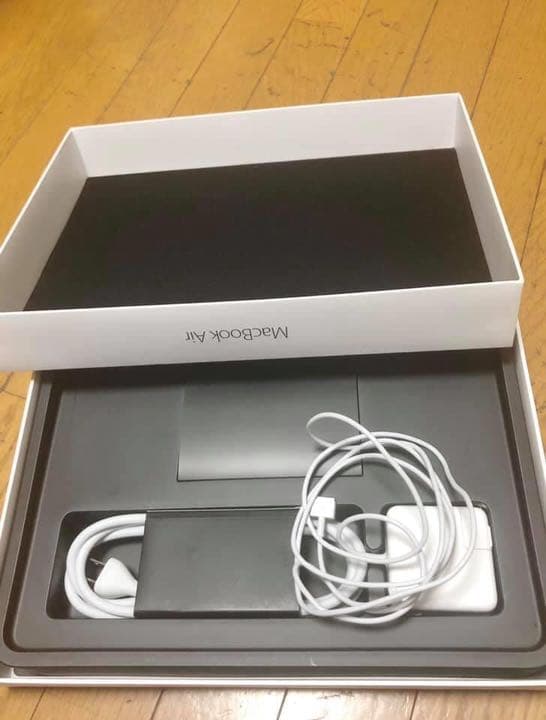 Macbook air 2017 13inch 13インチ