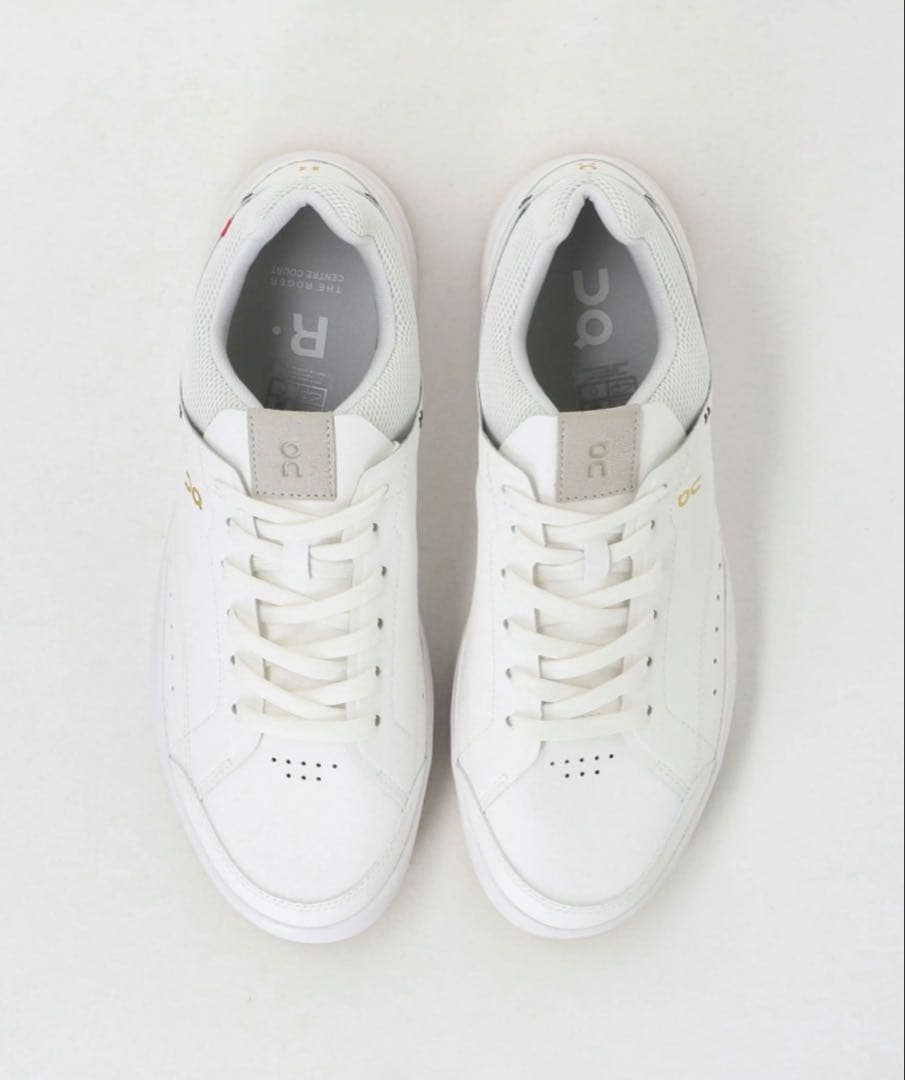 On THE ROGER Centre Court ロジャー センターコート