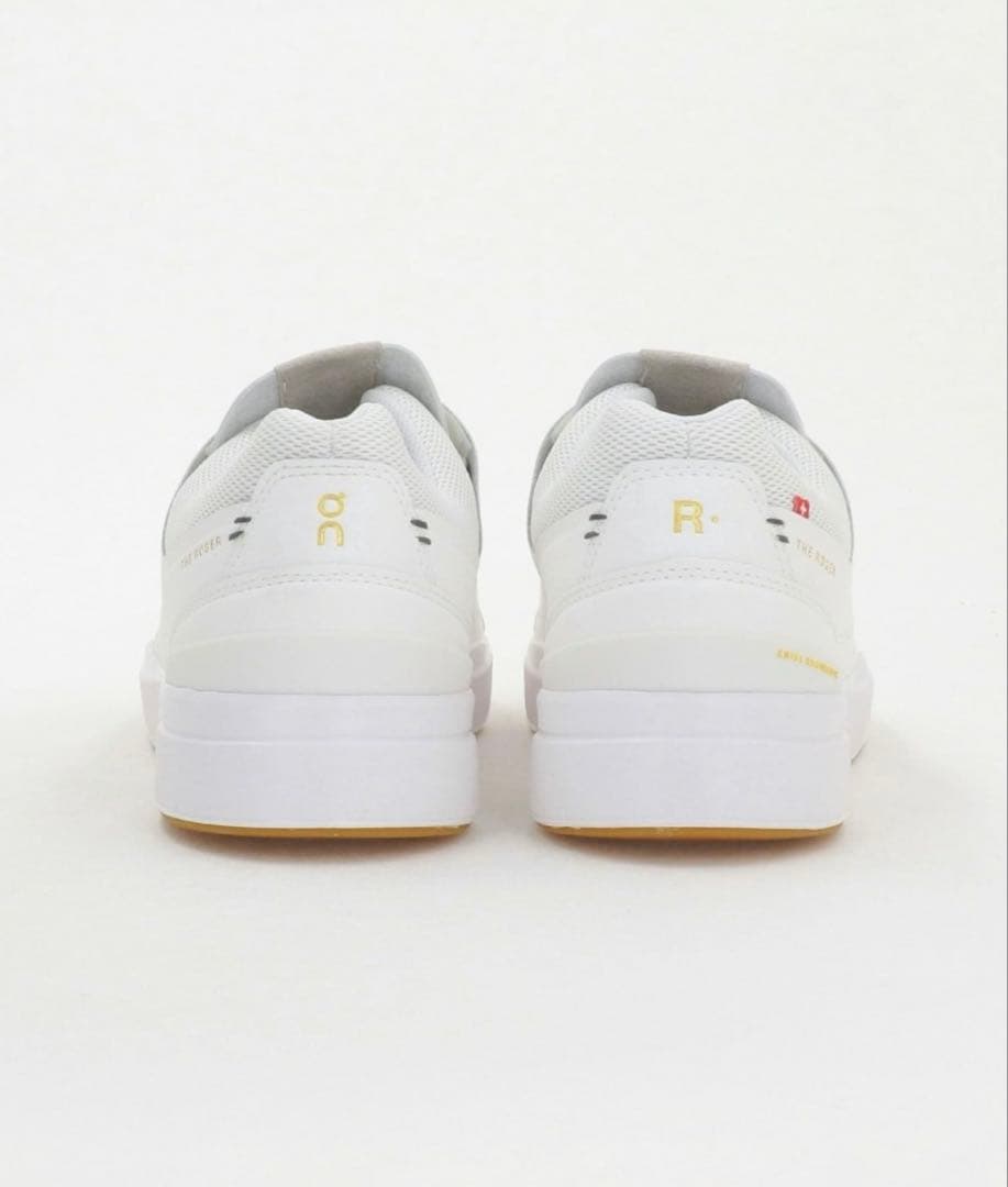 On THE ROGER Centre Court ロジャー センターコート