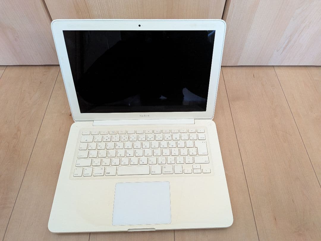 ジャンク品】Apple MacBook ホワイト