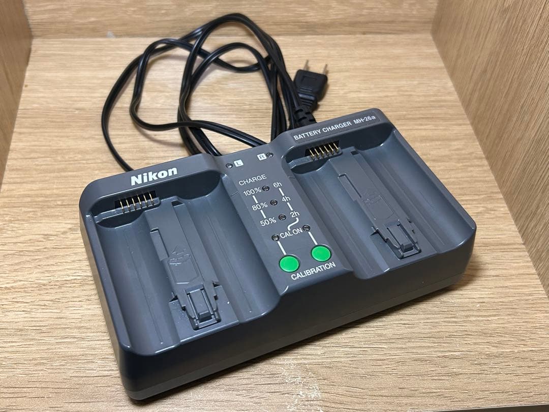 Nikon D4 デジタル一眼レフカメラ