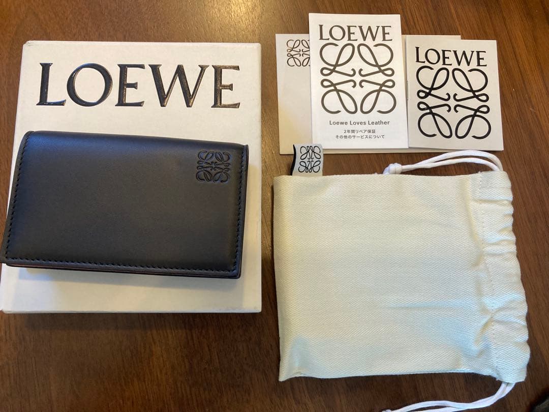 LOEWE 名刺入れ ブラックレザー