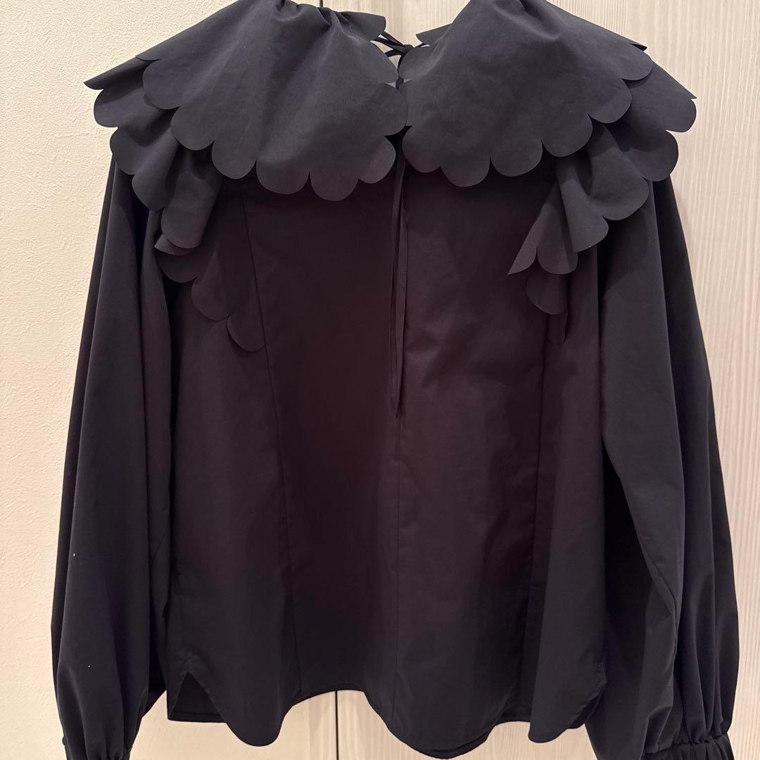 ✩フレア✩yori たっぷりスカラップブラウス　36