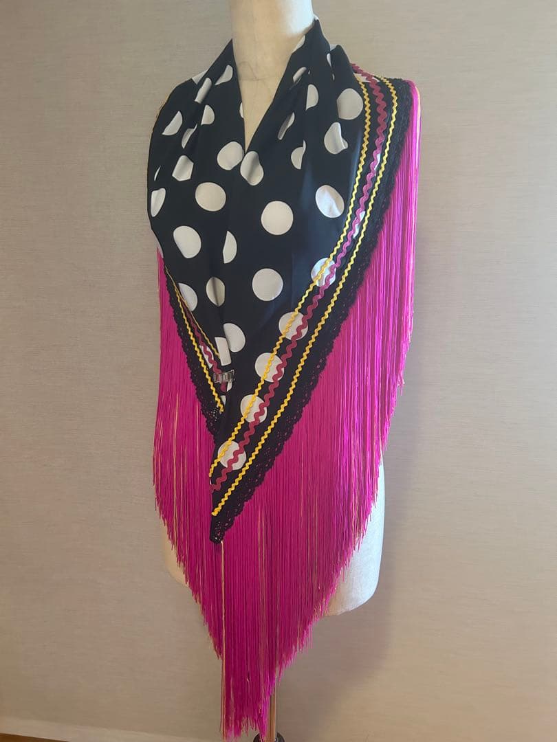 再販:フラメンコ衣装シージョ黒白水玉 ピンク×ゴールドのフリンジ