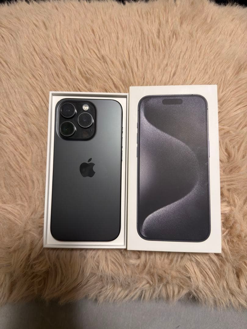 iPhone15pro 256GB バッテリー容量100% / ケース付