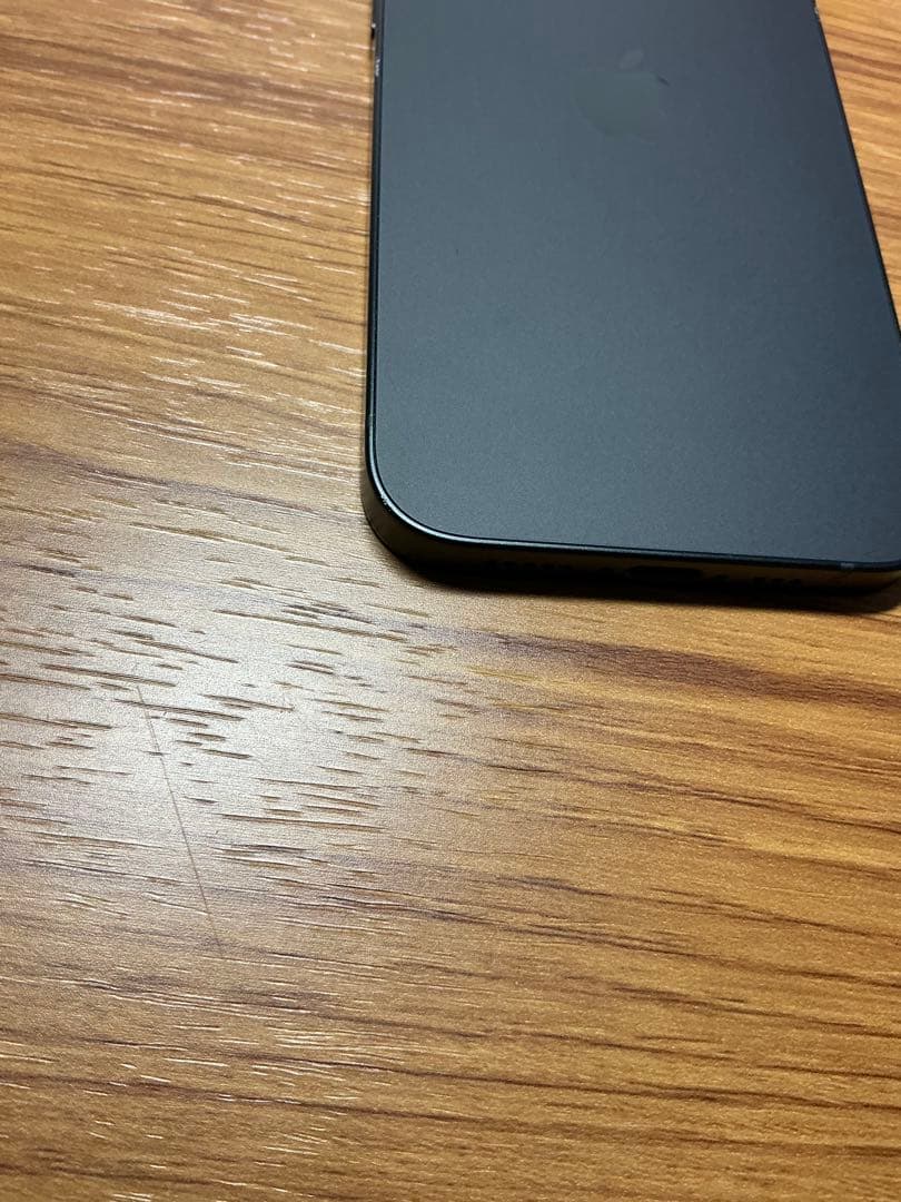 スマートフォン本体 Apple iPhone16e