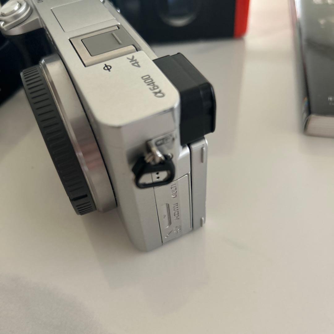 SONY α6400 ミラーレスカメラ