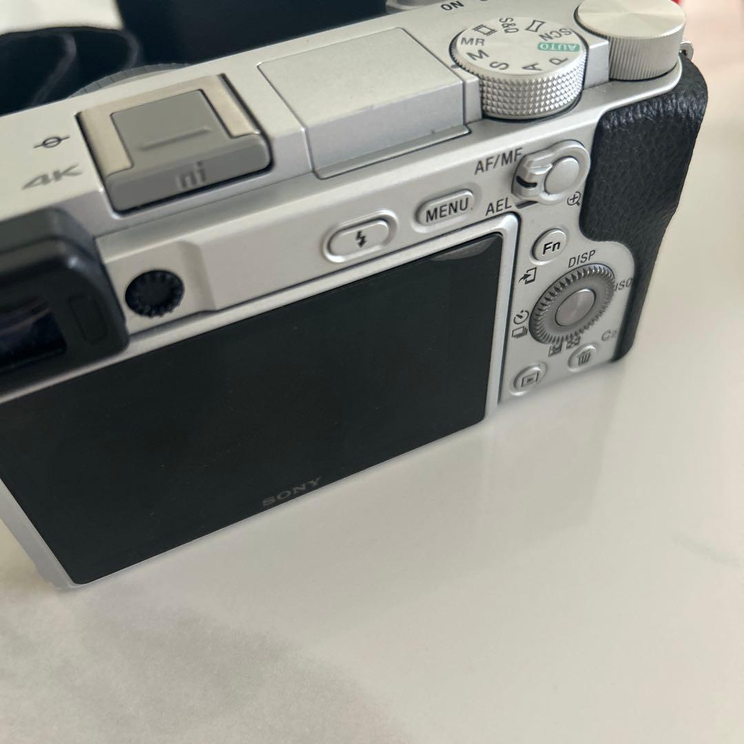 SONY α6400 ミラーレスカメラ