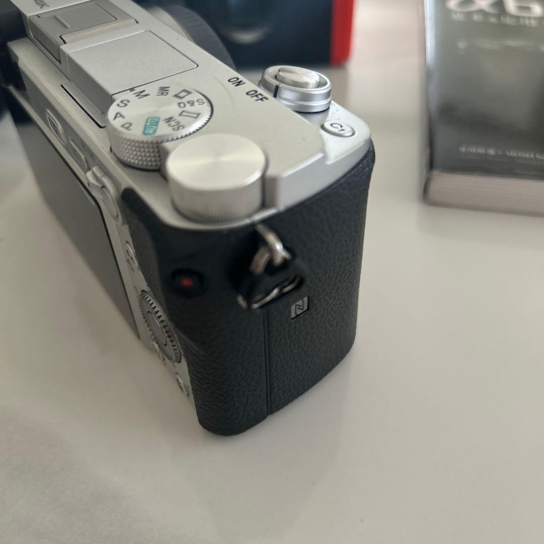 SONY α6400 ミラーレスカメラ