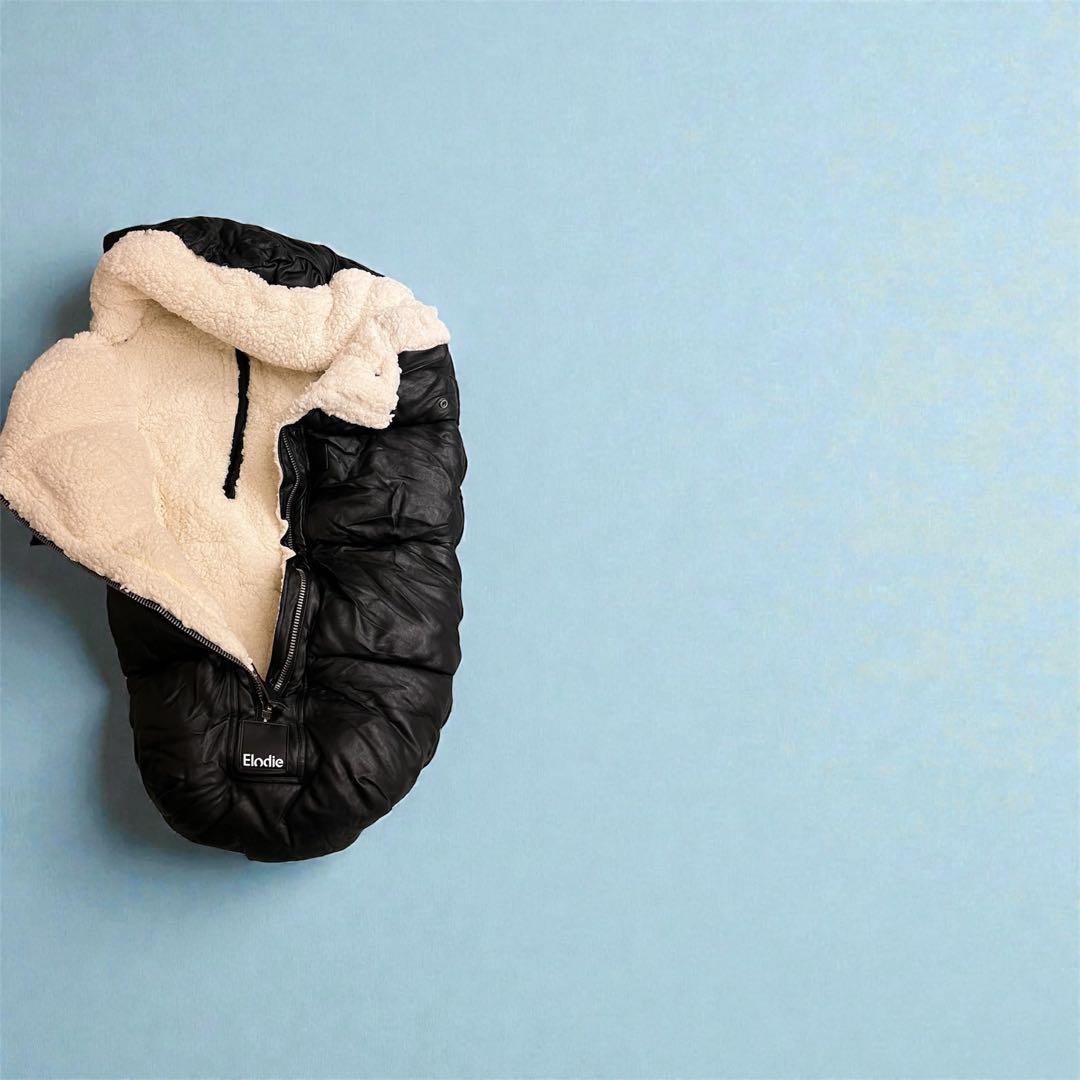 エロディElodie フットマフ ⭐︎発送は30日になります