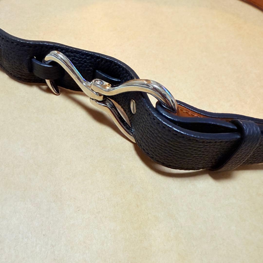 【ITTI／イッチ】フック型バックルベルト 日本製 レザー ブラック