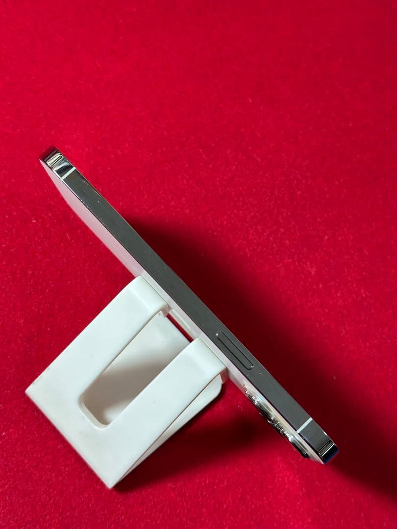 【9057】iPhone 13PROMAXシルバー 128GB simフリー