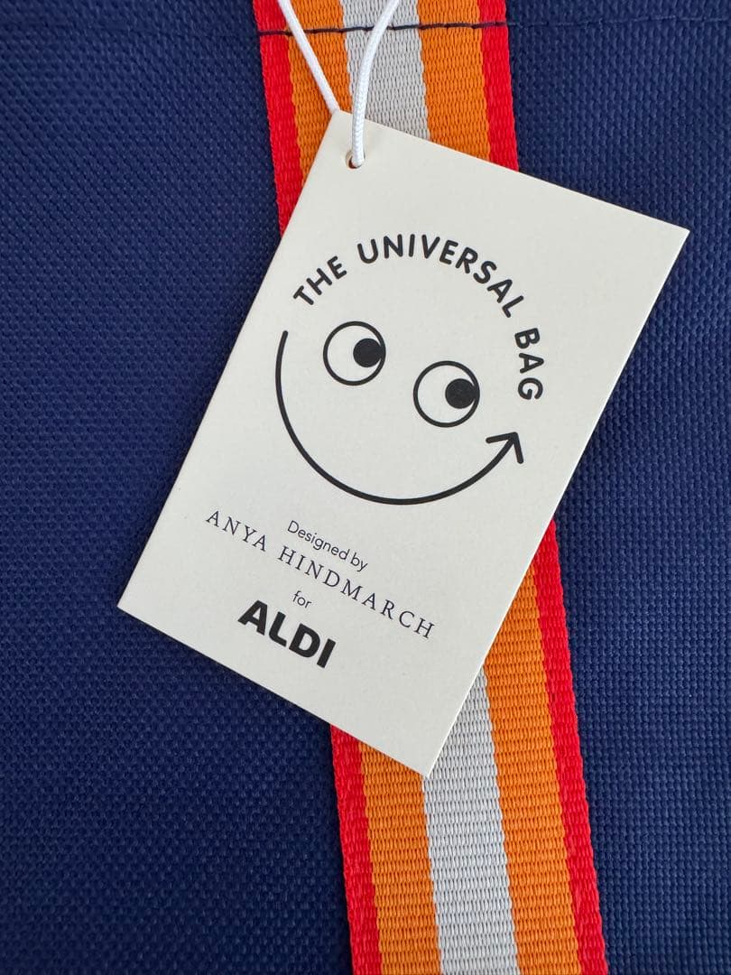 アニヤ・ハインドマーチのストライプ柄とALDIユニバーサルバッグ2点セット