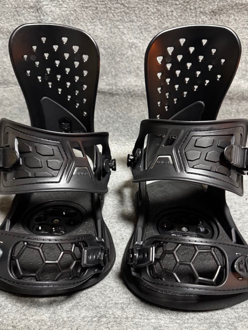 Union Strata ユニオン ストラータ ビンディング