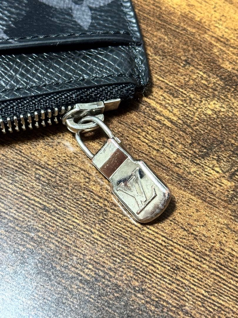 LOUIS VUITTON カード・ホルダー