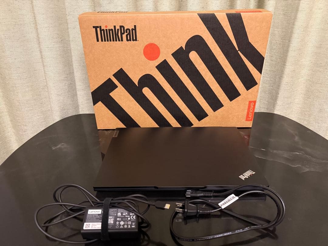 ThinkPad E16 Gen1 Core i3/8GBメモリ/256GB