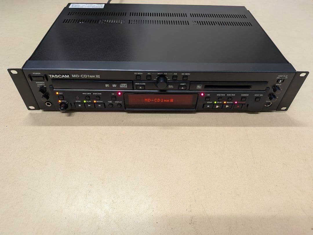 TASCAM CD/MDデッキ