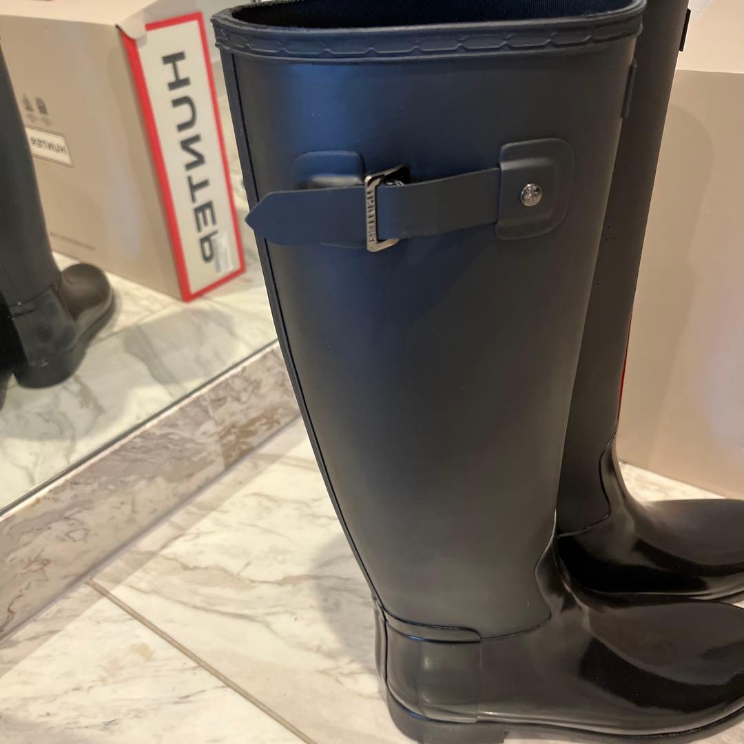 美品　HUNTER レインブーツブラック バックル付き　25cm
