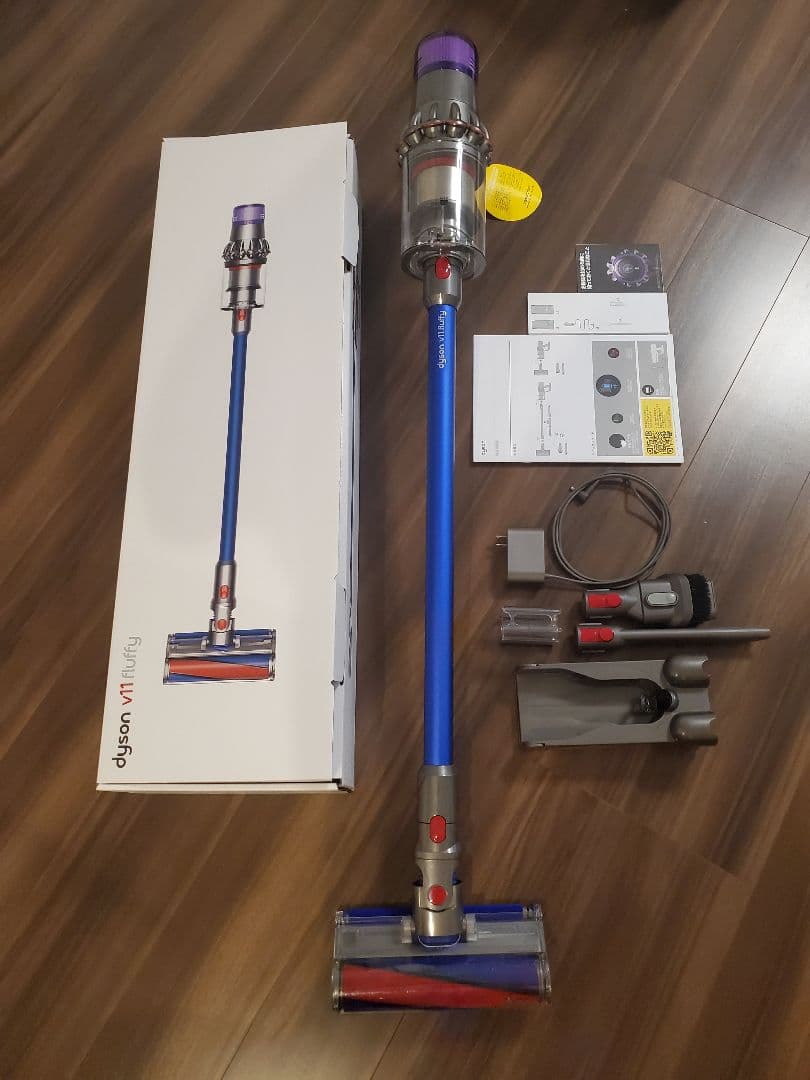 ダイソン v11 fluffy SV14FF 【ジャンク品】【美品】