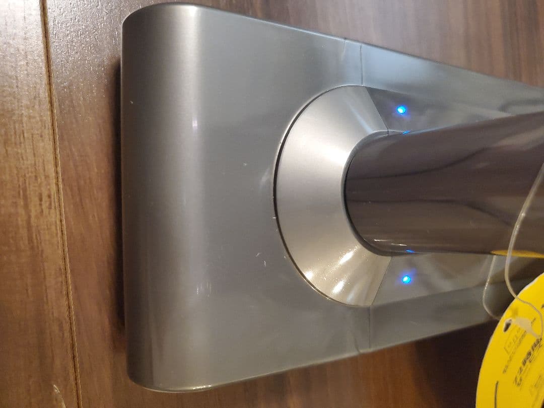 ダイソン v11 fluffy SV14FF 【ジャンク品】【美品】