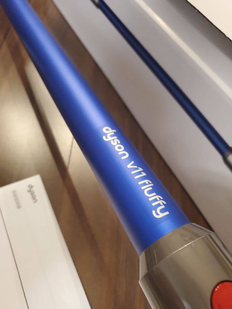 ダイソン v11 fluffy SV14FF 【ジャンク品】【美品】