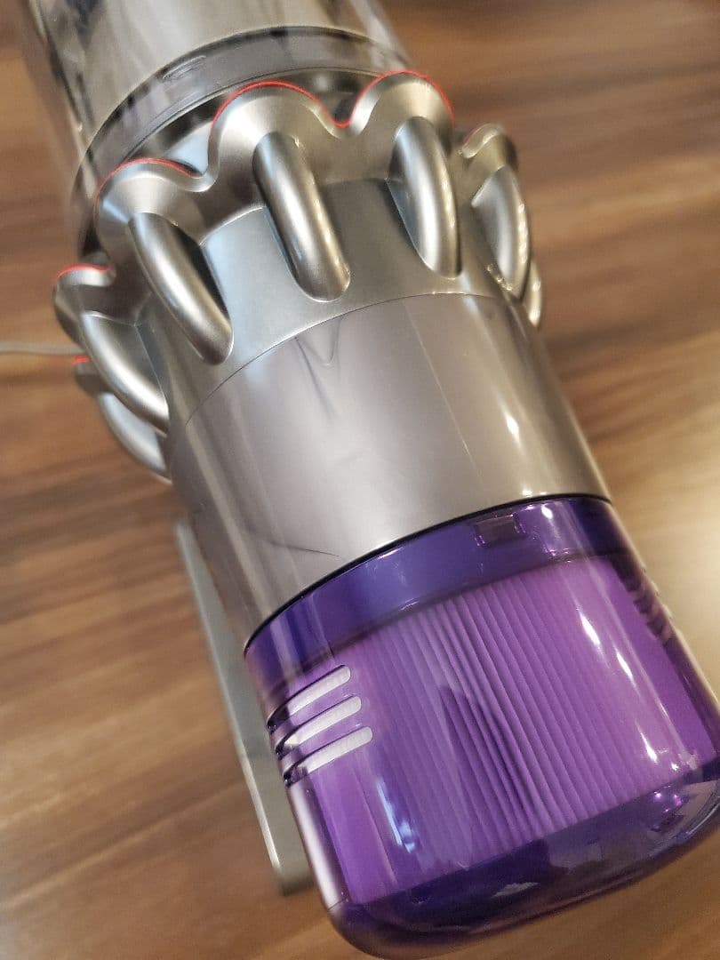 ダイソン v11 fluffy SV14FF 【ジャンク品】【美品】