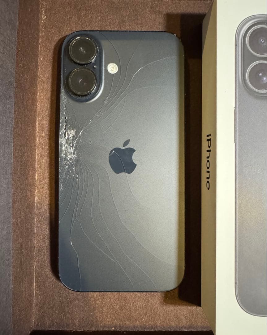 【ジャンク扱い】iPhone 16 ブラック 本体 256GB