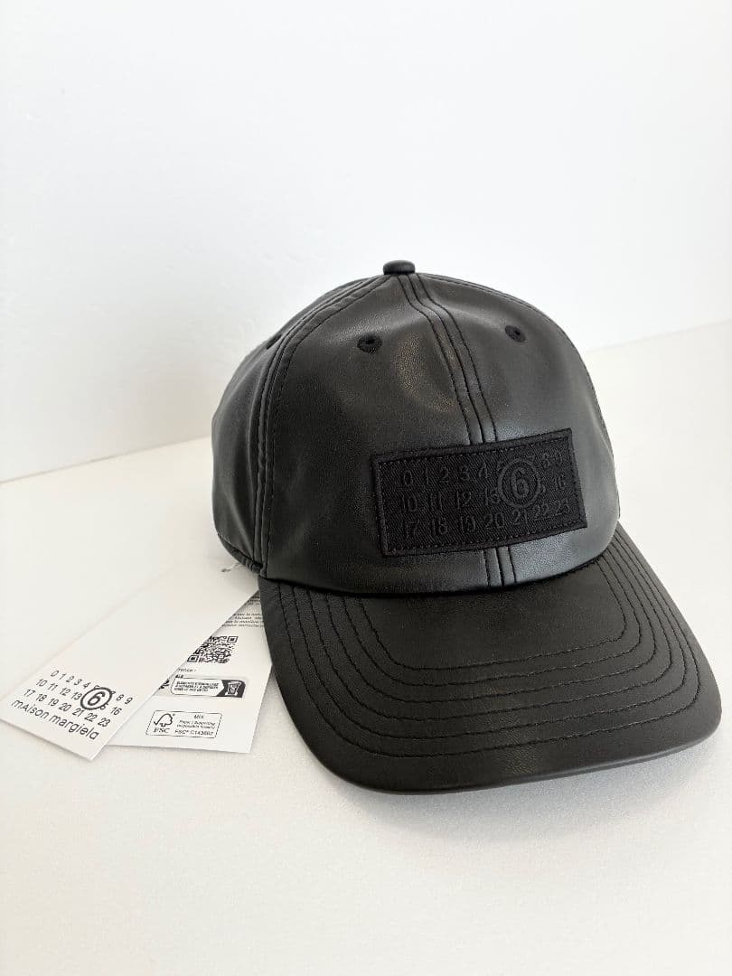 大人もOK! MM6 Maison Margiela ロゴラベルパッチ キャップ