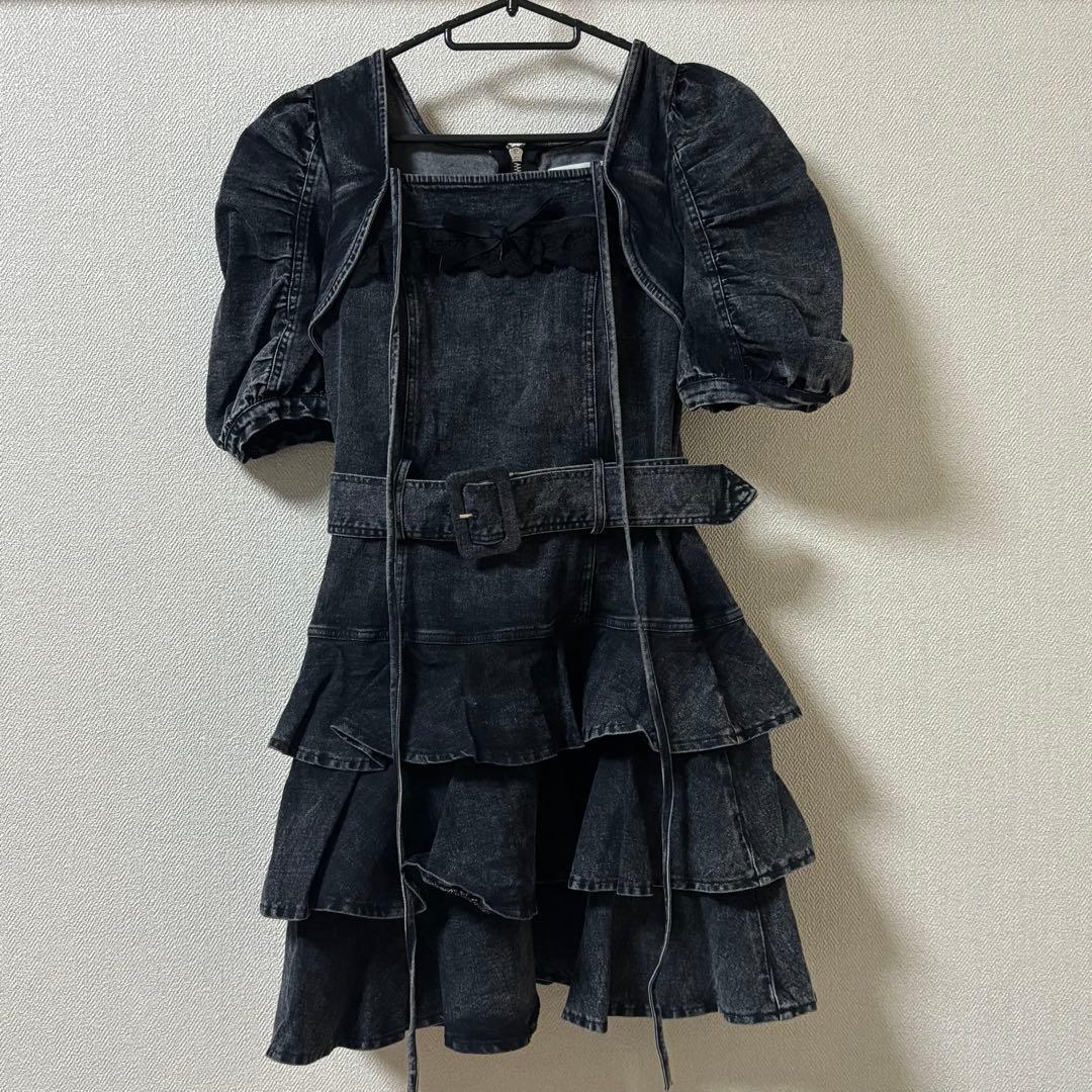 pium ティアードフリルミニワンピース ブラック デニムワンピース