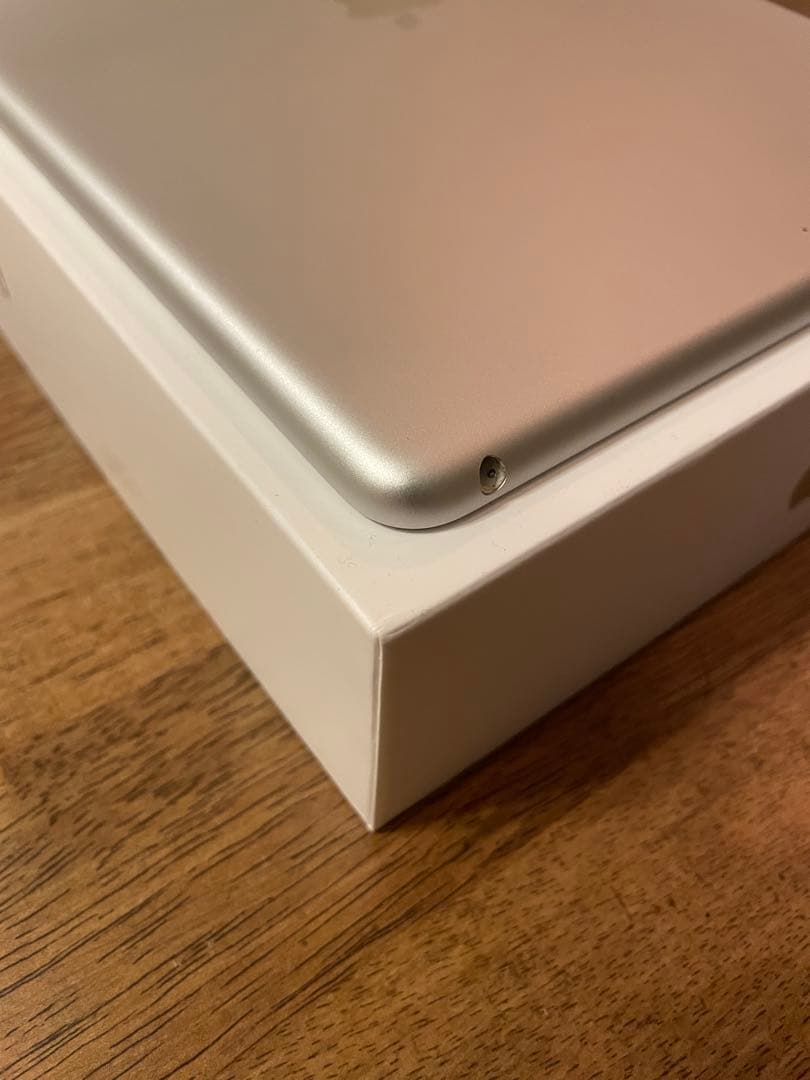 Apple iPad 第9世代64GB Wi-Fiモデル キーボード ペン 美品