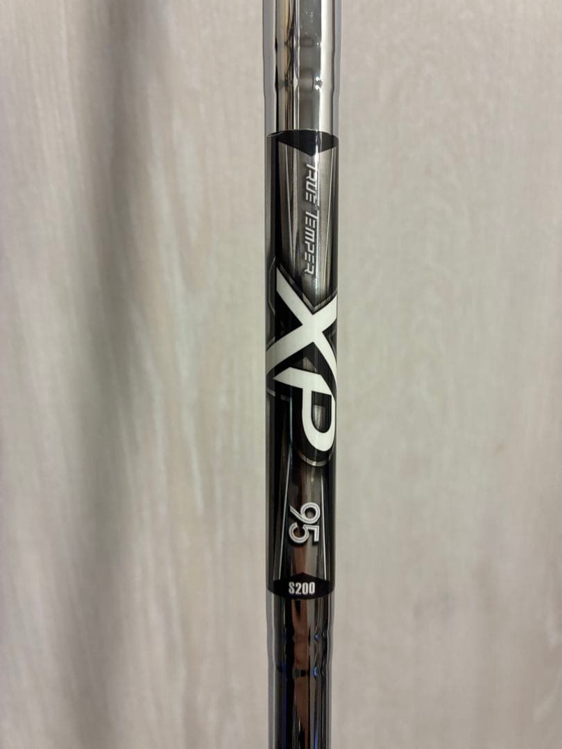 新品グリップ 美品 ブリヂストン JGR U4 スチールシャフト S 右