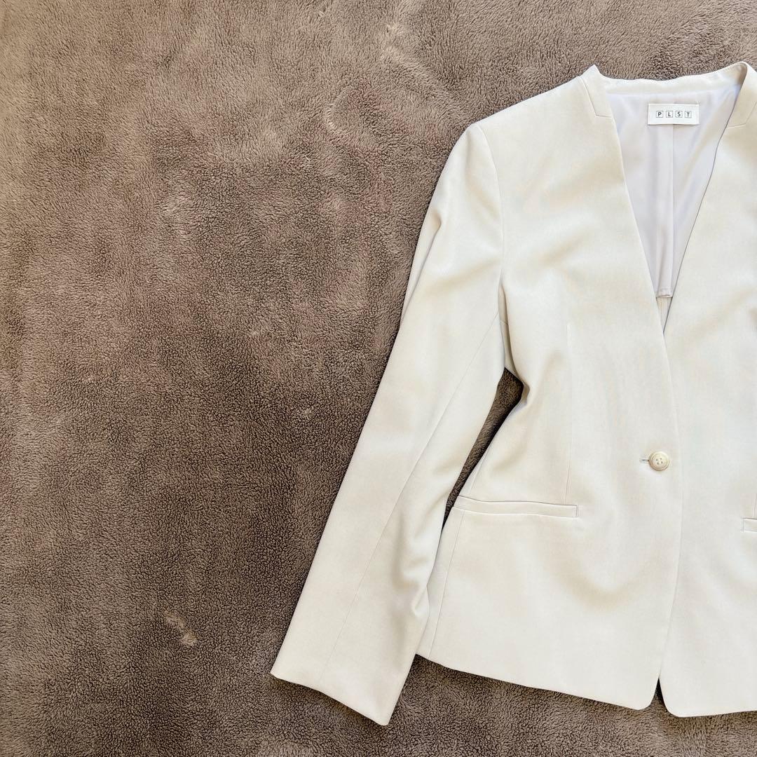 プラステ PLST 洗えるノーカラースーツ　パンツ セットアップ ベルト付 美品