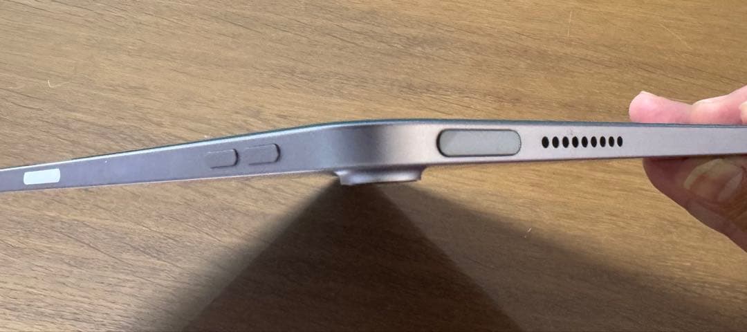 iPad Air6 11inch M2 Wi-Fi ２５６GB　純正フォリオ付き