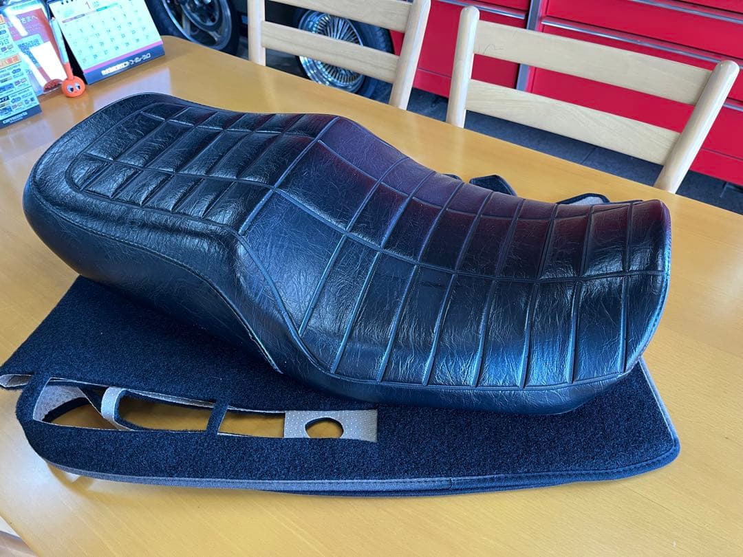 ZRX1100 ZRX1200 シート