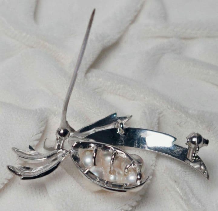 【美品 最高級!!】ミキモト ブローチ パール フォーマル 6珠 皇室御用達