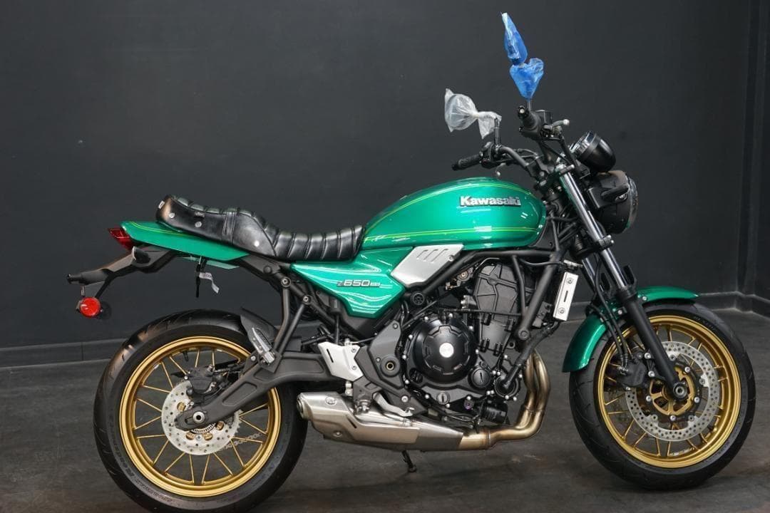 z650rs　シート　Javimotor　　TYPE　4