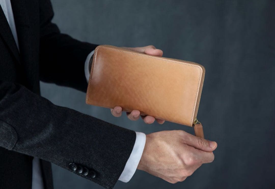 土屋鞄 コードバン 長財布　ファスナーロングパース ナチュラル