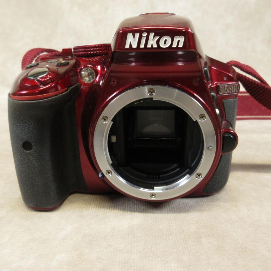 【大人気】 Nikon ニコン D5300 ボディ レッド デジタル一眼カメラ